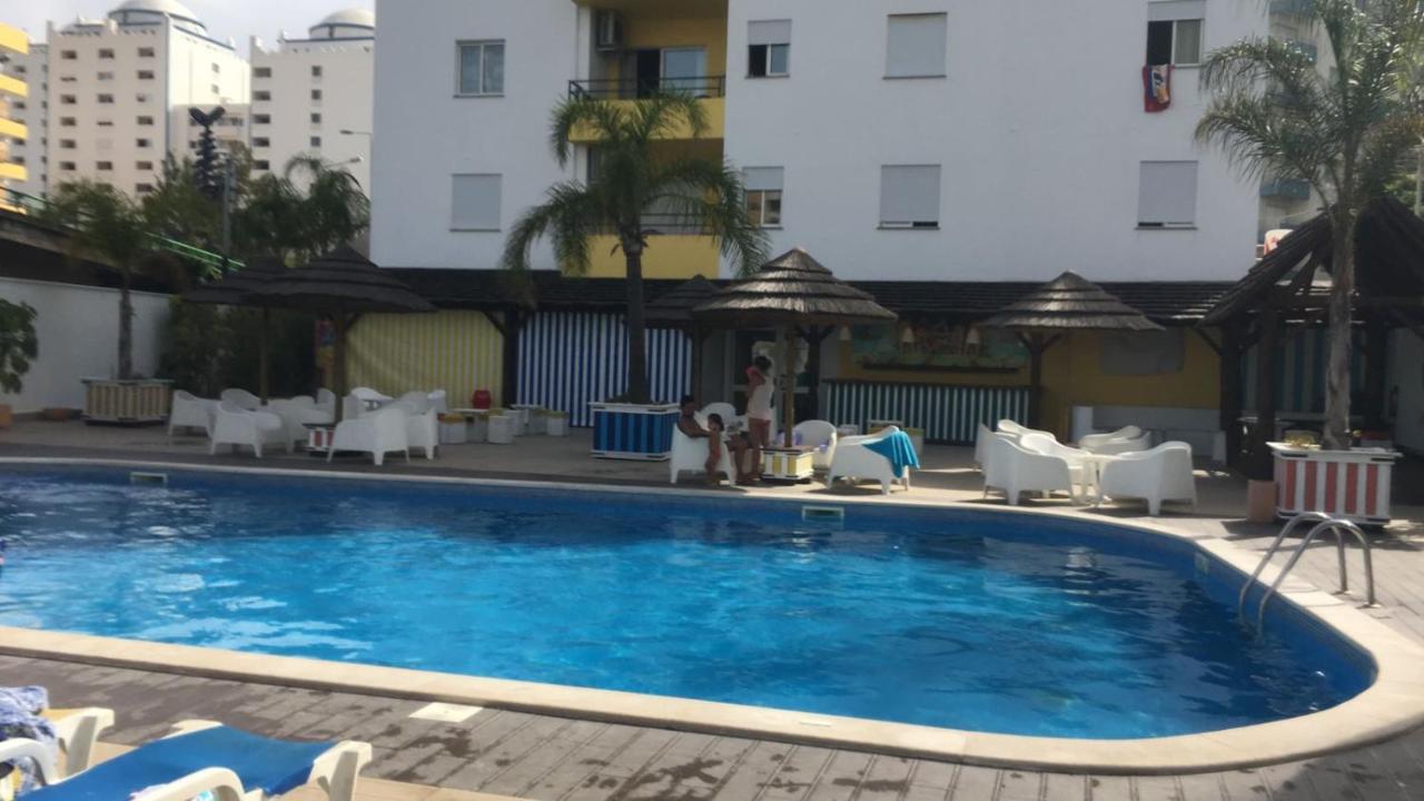 Byou Portimão Buitenkant foto